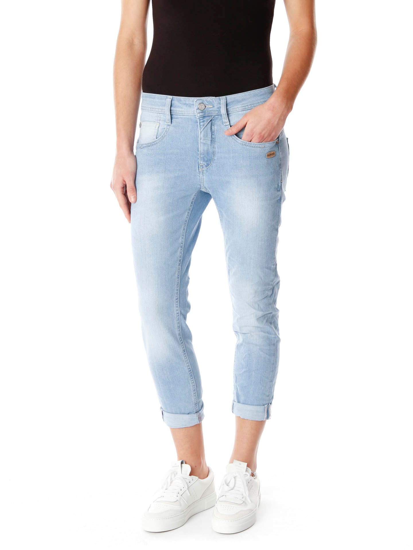 Amelie Gang Cropped Relaxed Fit Jeans
